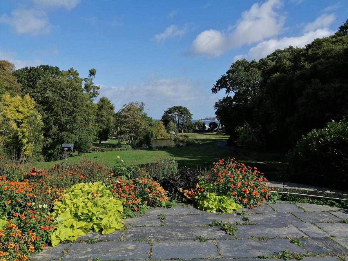 Clos De La Fontaine Dinard Exterior photo